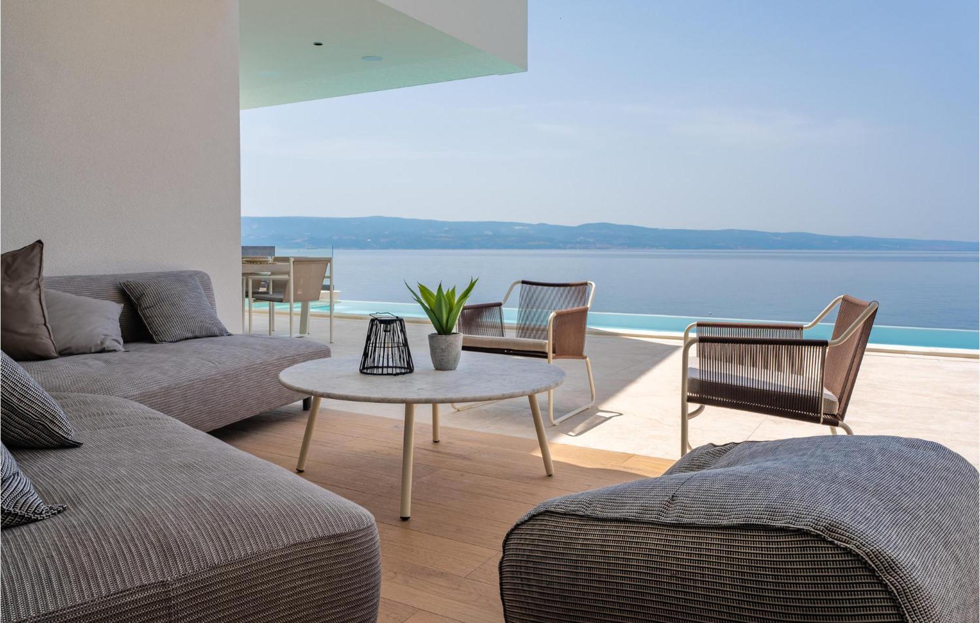 Beautiful Home In Omis With Kitchen 외부 사진