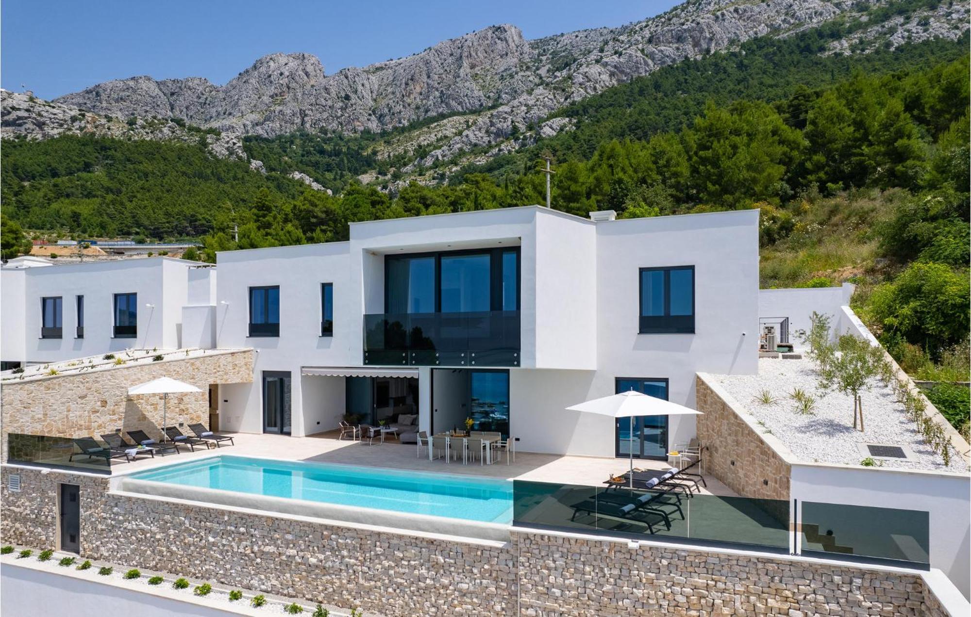 Beautiful Home In Omis With Kitchen 외부 사진